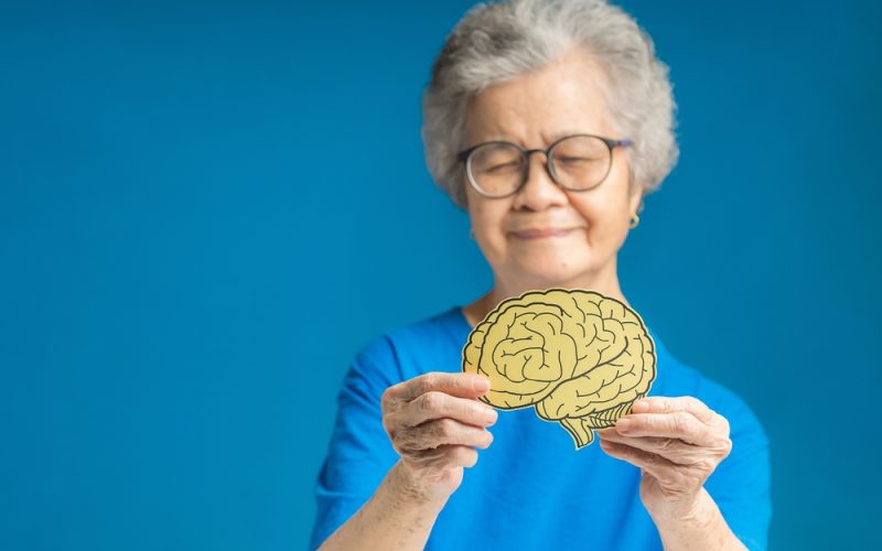 思い出が薄れるとき：早期発症の認知症への対応